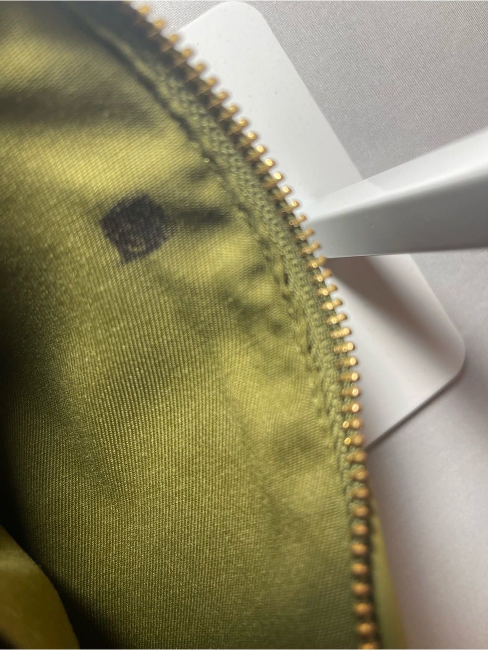 Green Pleated Wristlet Clutch - Picture 3 of 3
